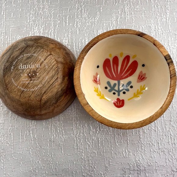 Danica Studio Frida Mango Wood Trinket Bowls With Handpainted Floral Design 4.5" - Picture 2 of 7